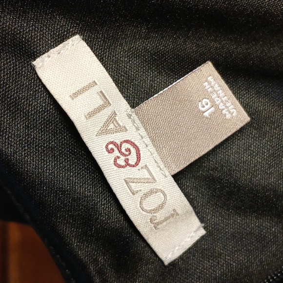 Roz & Ali dress size 16 - Picture 5 of 5